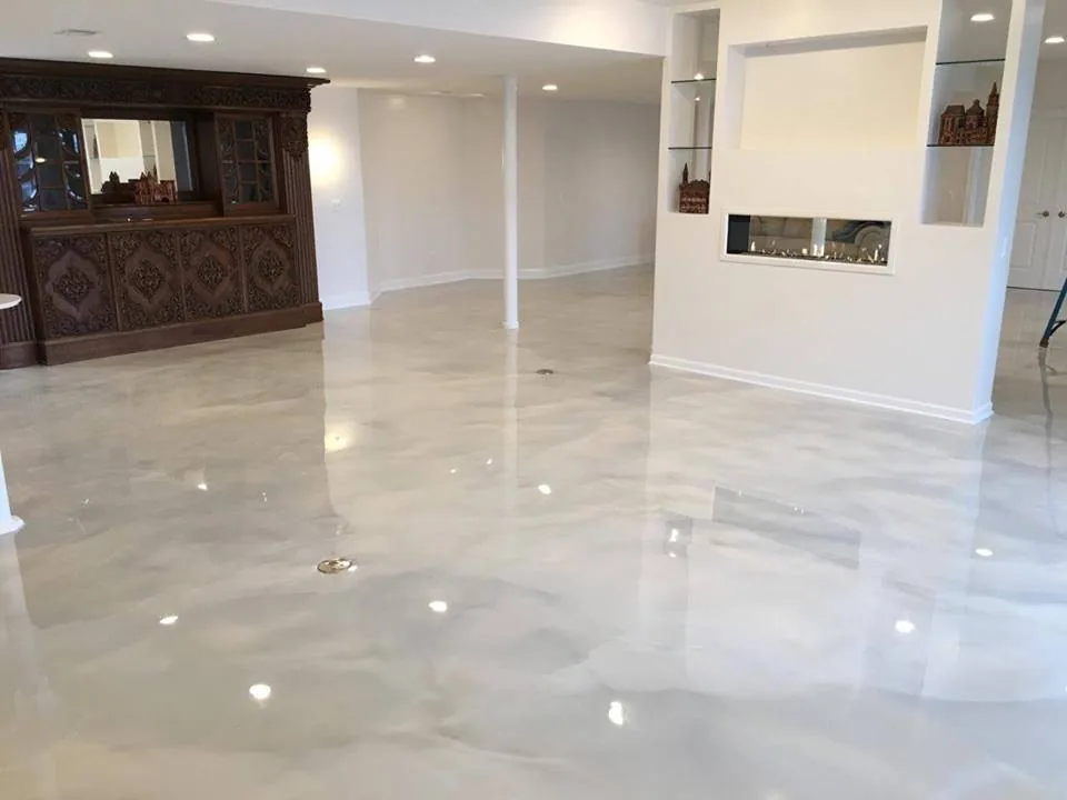 White and soft grey metallic floor in a residential interior